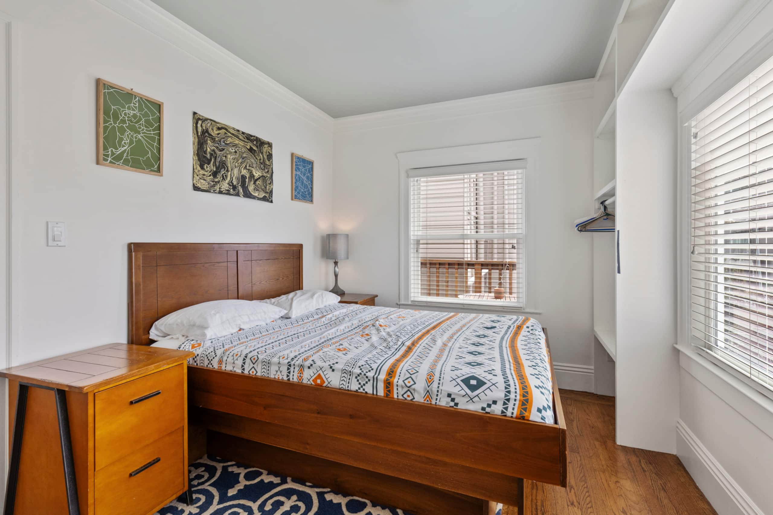 Home in San Francisco · ★4.93 · 3 bedrooms · 4 beds · 2.5 baths - Image 30