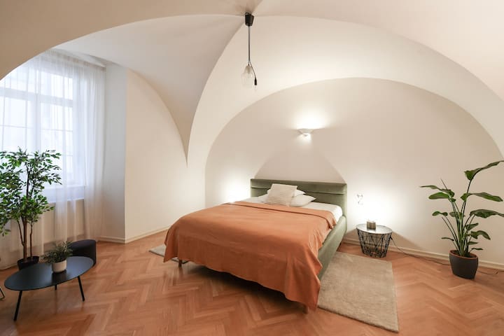 U Kapra Apartments – Old Town Royal