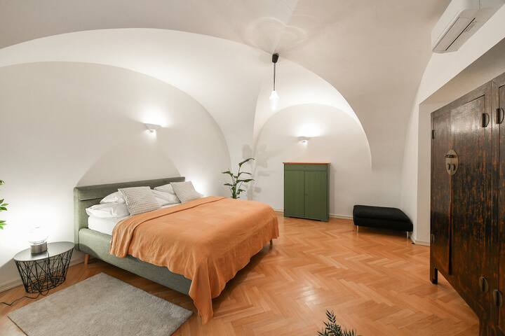 U Kapra Apartments – Old Town Royal gallery image 5