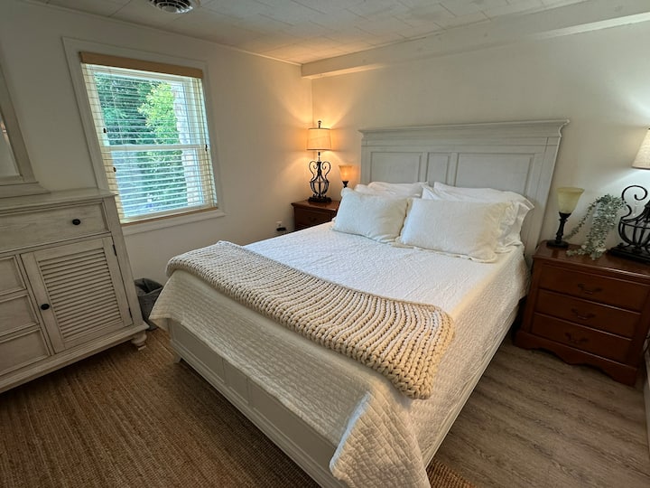 Spálňa 2, 2. poschodie