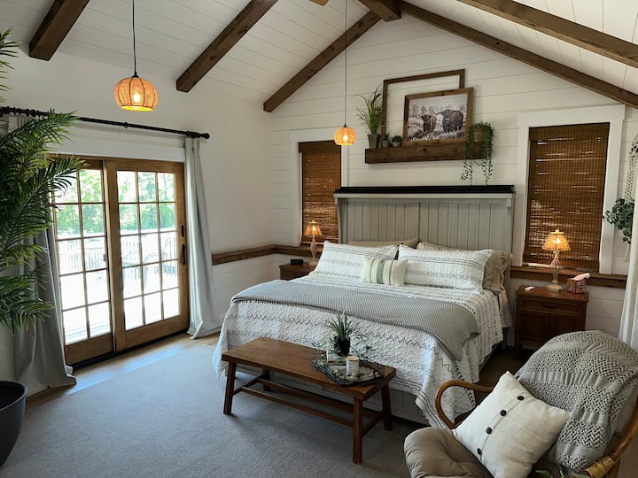 Hlavná spálňa, 1. poschodie