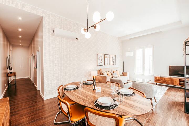 Elegant & Sophisticated Campo Ourique by GT House gallery image 2