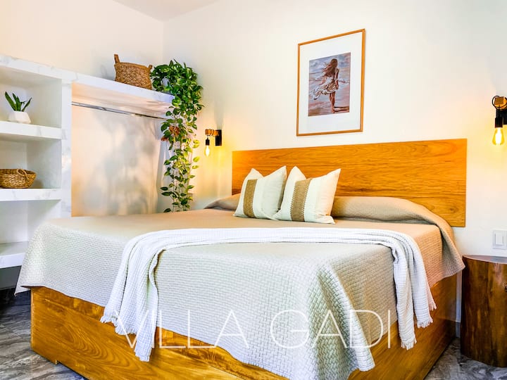 Bedroom # 2 with 1 King size bed, 1 sliding twin bed, 43"TV, Air conditioning, Full bathroom and private patio with hammock