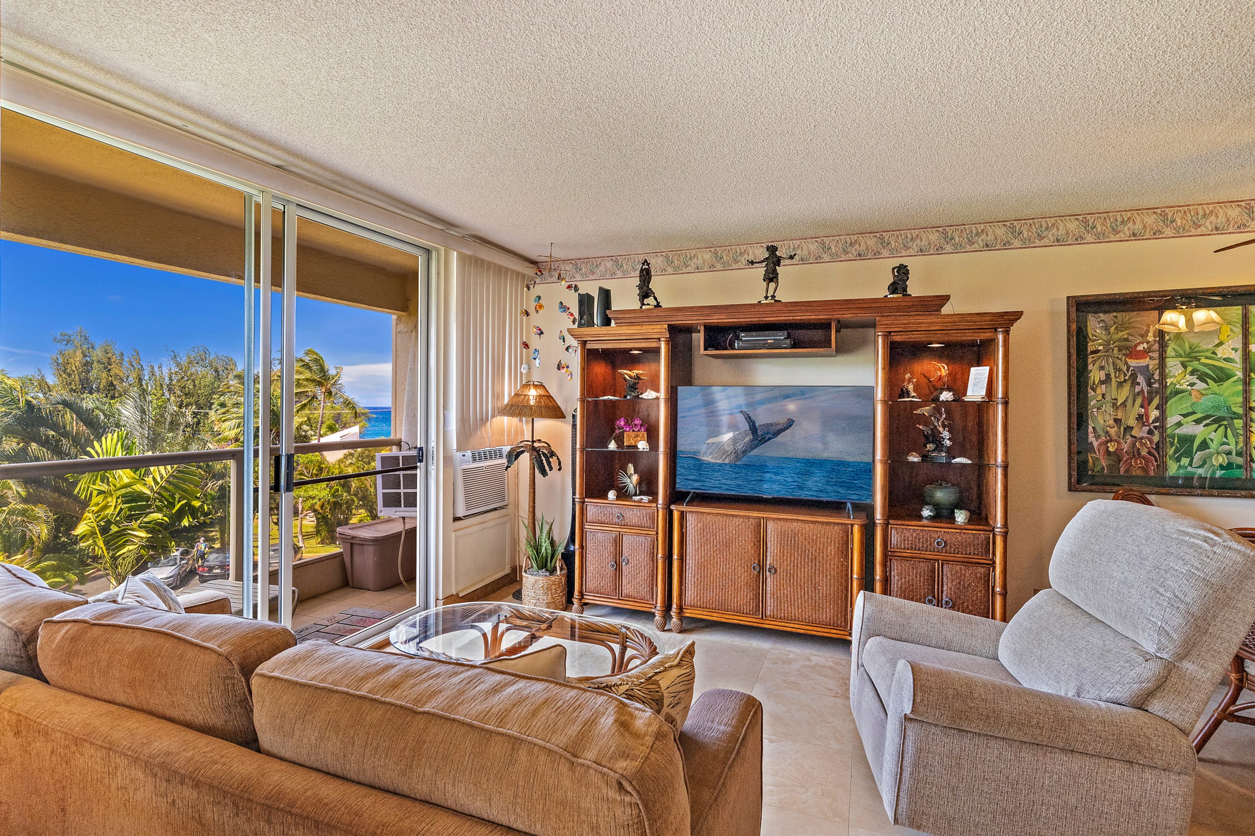 Condo in Kihei · ★4.9 · 1 bedroom · 1 bed · 2 baths - Image 15