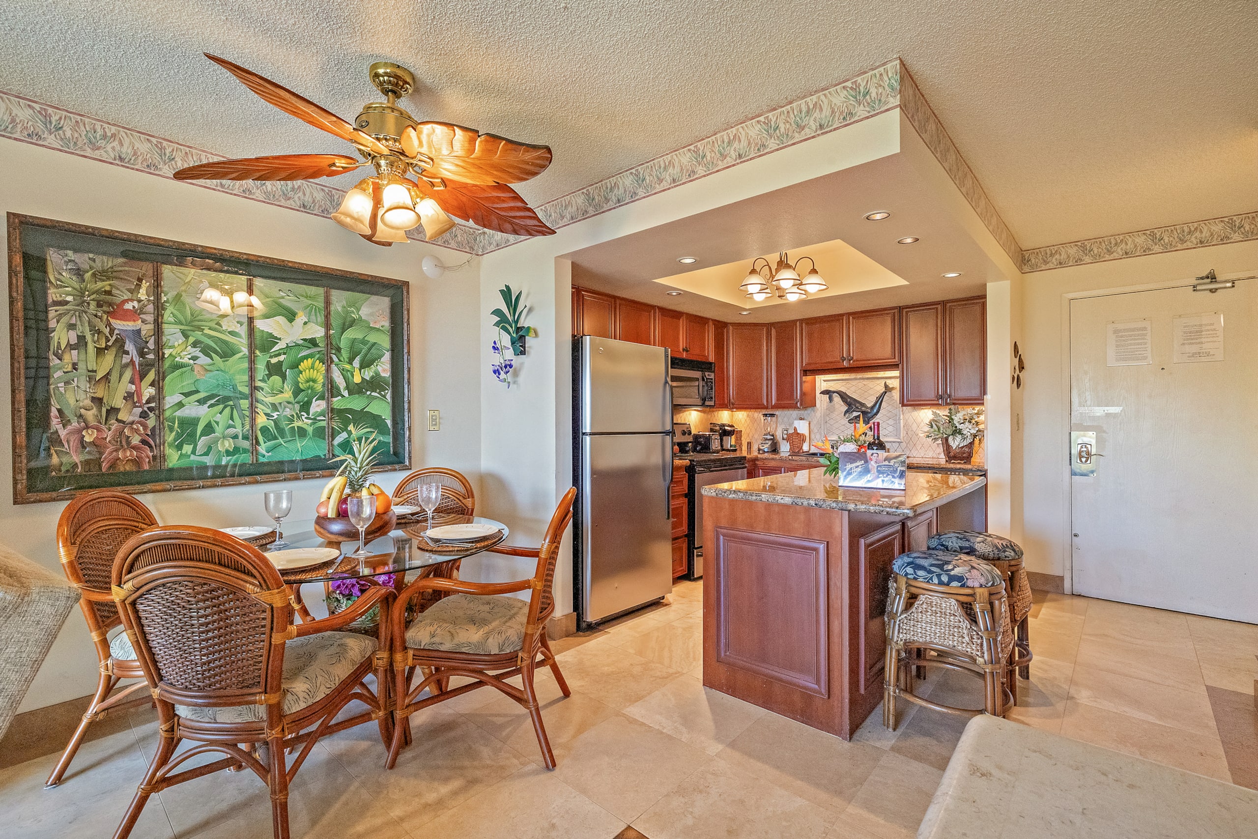 Condo in Kihei · ★4.9 · 1 bedroom · 1 bed · 2 baths - Image 3
