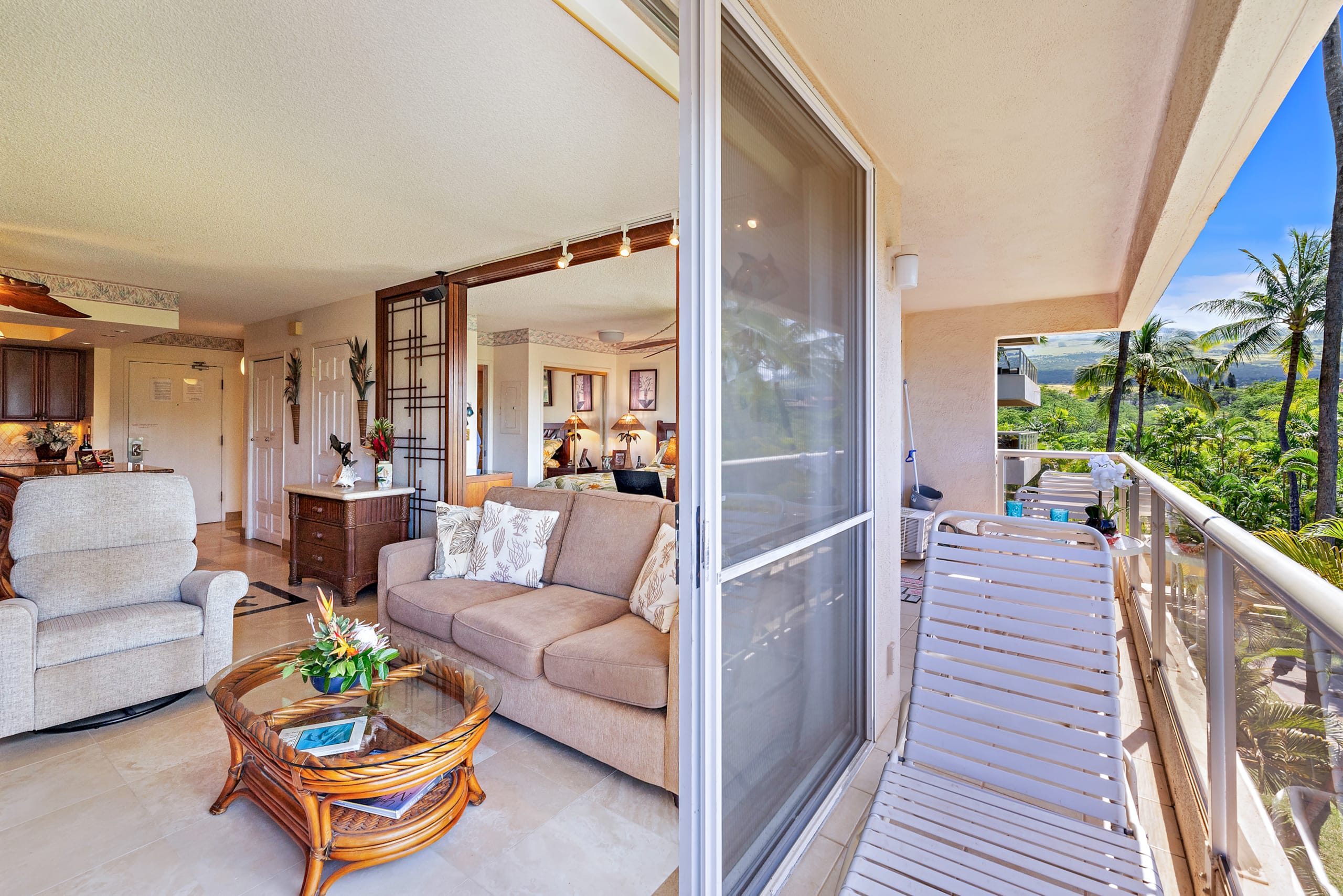 Condo in Kihei · ★4.9 · 1 bedroom · 1 bed · 2 baths - Image 13