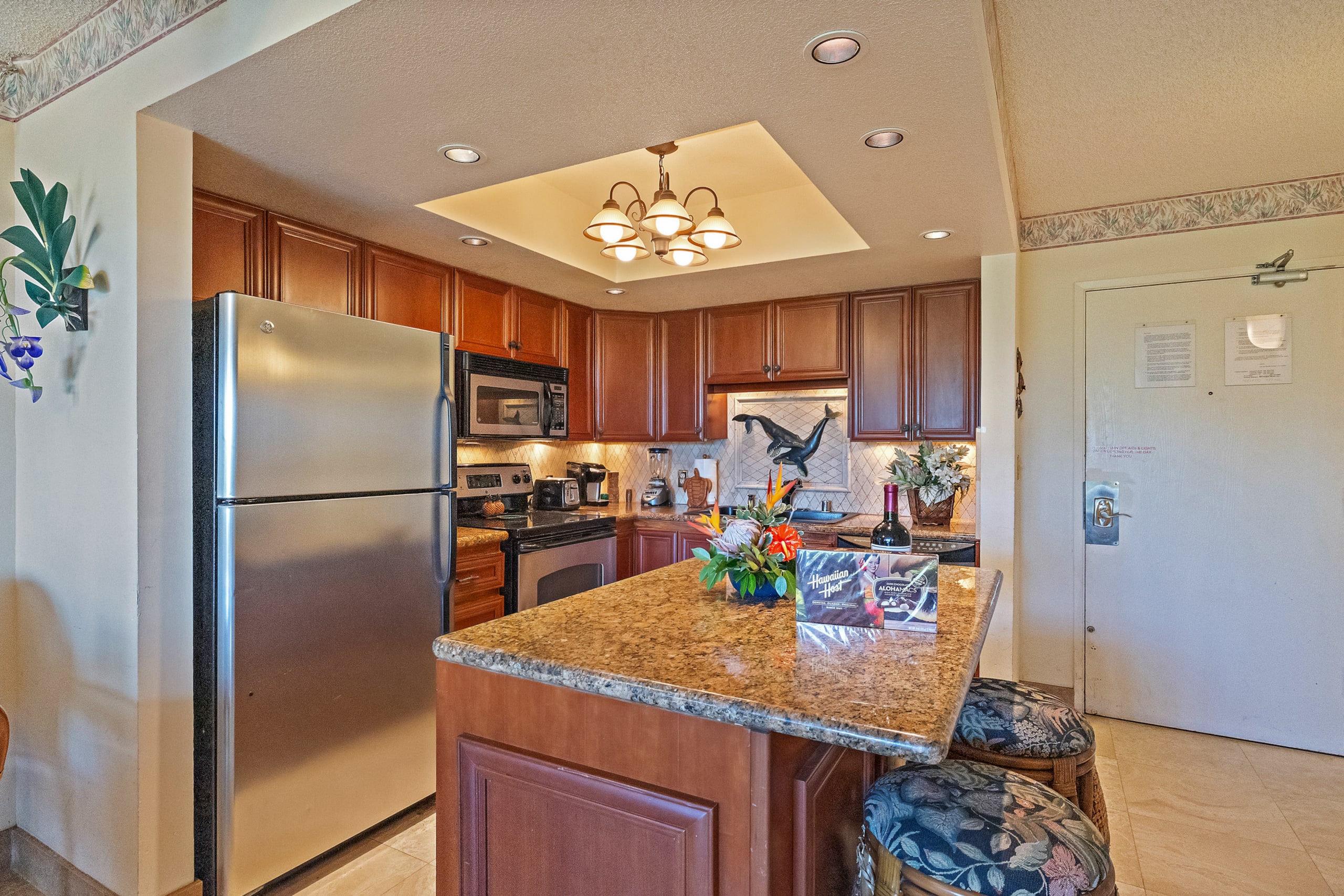 Condo in Kihei · ★4.9 · 1 bedroom · 1 bed · 2 baths - Image 4
