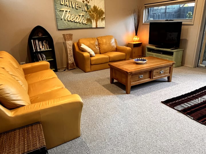 Sea Crest - A Home Away From Home Awaits! - North Shore