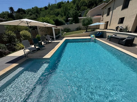 Ô’Bon’Endroit by Audrey & Thomas