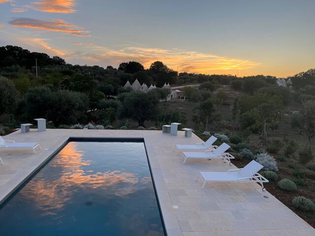 Villa•Trullo•Pool Amid Olive Trees near Ostuni gallery image 2