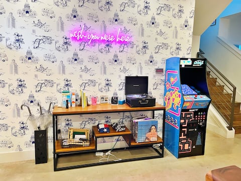 Top Airbnb: Coldest AC! Cute Home w/ Yard - Trendy East Austin in Govalle