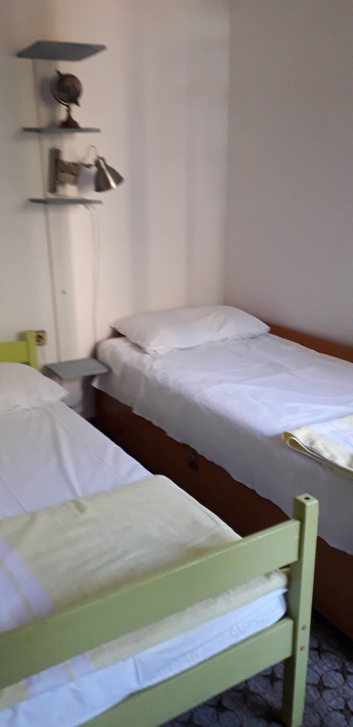 საძინებელი 2