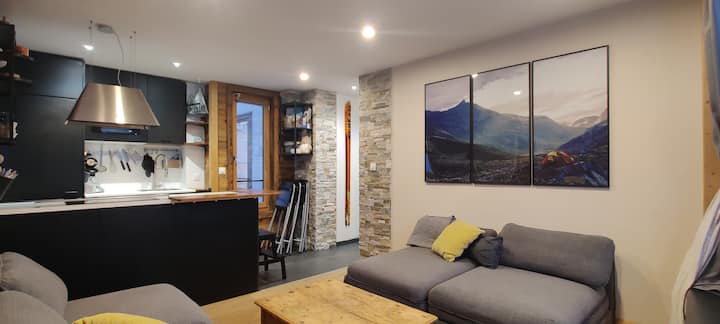 Lake & Glacier Views - Val Claret - 5 Min To Lift - Tignes