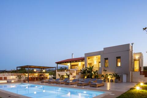 Villa Aviana, Garden, Private Pool BBQ, Quiet