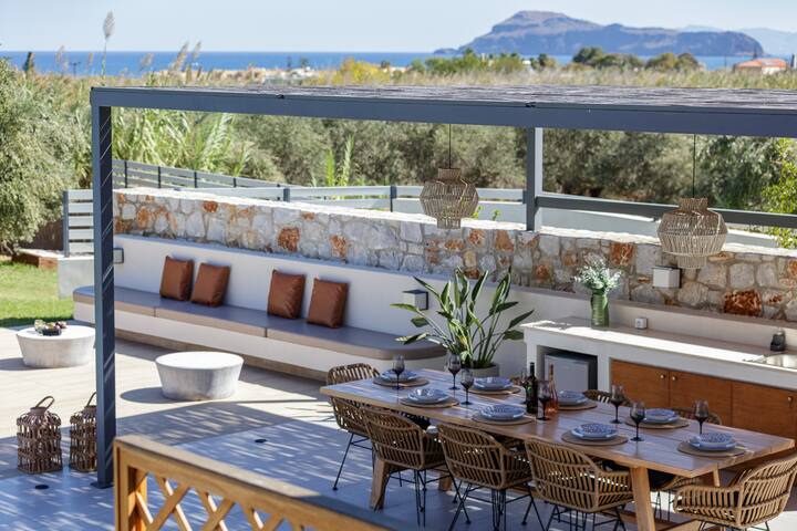 Villa Aviana, Garden, Private Pool BBQ, Quiet gallery image 2