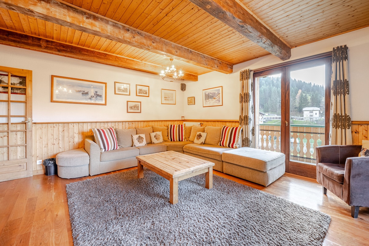 Airbnb performant: Beautiful Traditional Alpine Chalet à Châtel