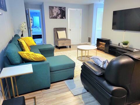Clean, private basement apt w/ Hybrid mattress