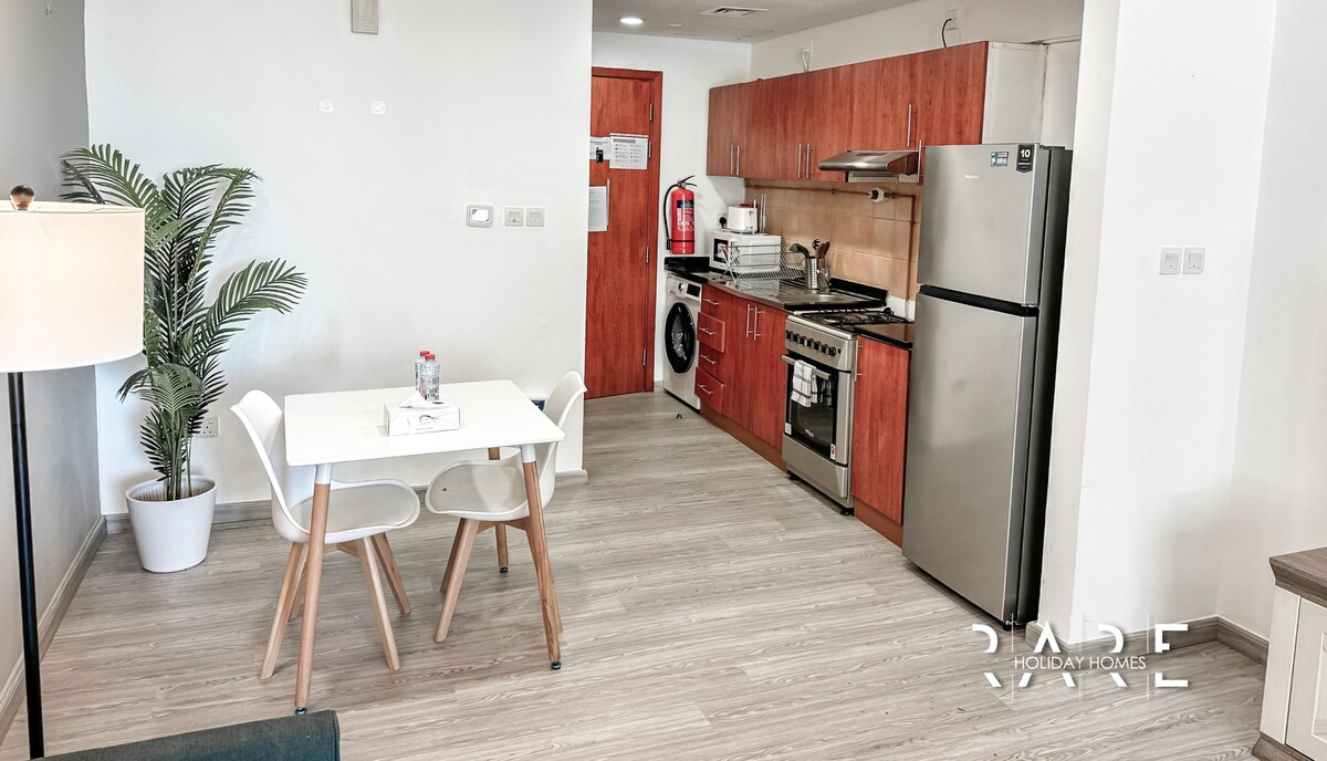 Successful Airbnb property: Rare Holiday Homes | 15 Amenities in One place in Me'aisem First