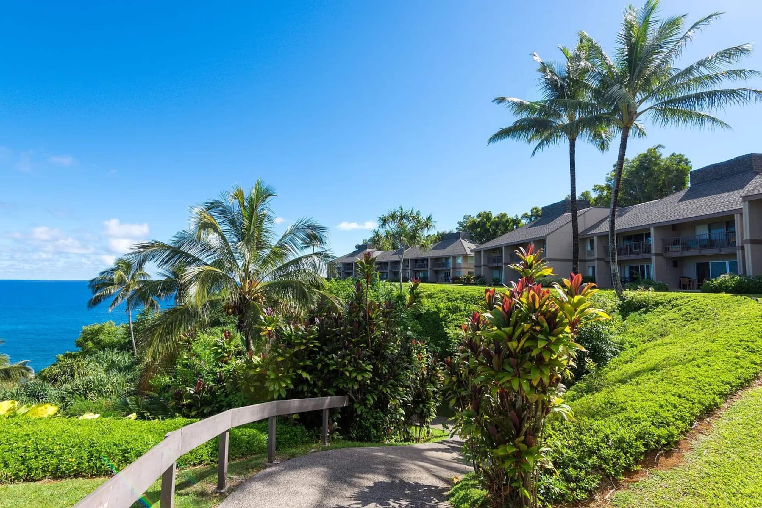 Condo in Princeville · ★4.96 · 2 bedrooms · 3 beds · 2 baths - Image 45