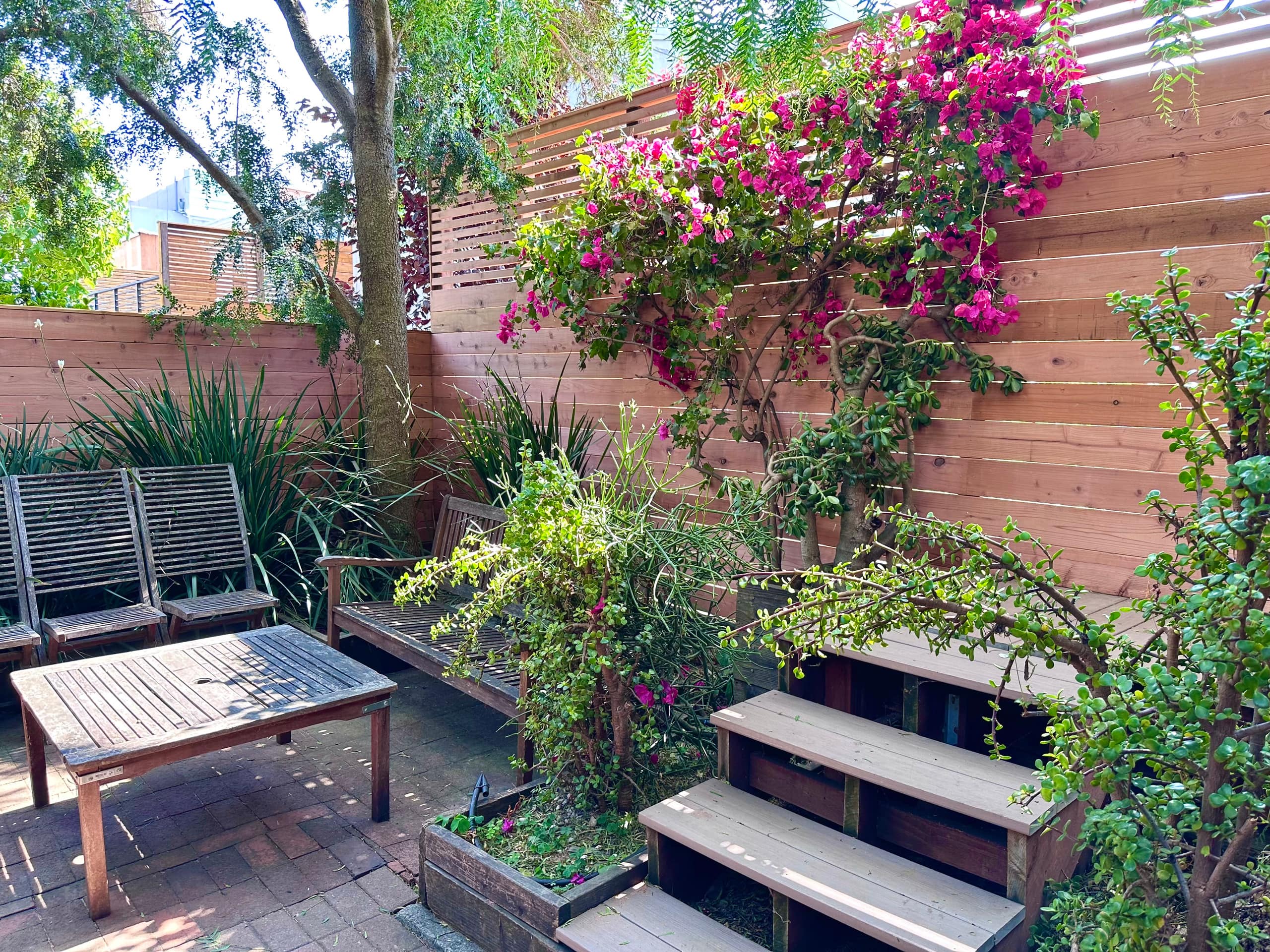 Home in San Francisco · ★4.86 · 3 bedrooms · 5 beds · 1.5 baths - Image 18