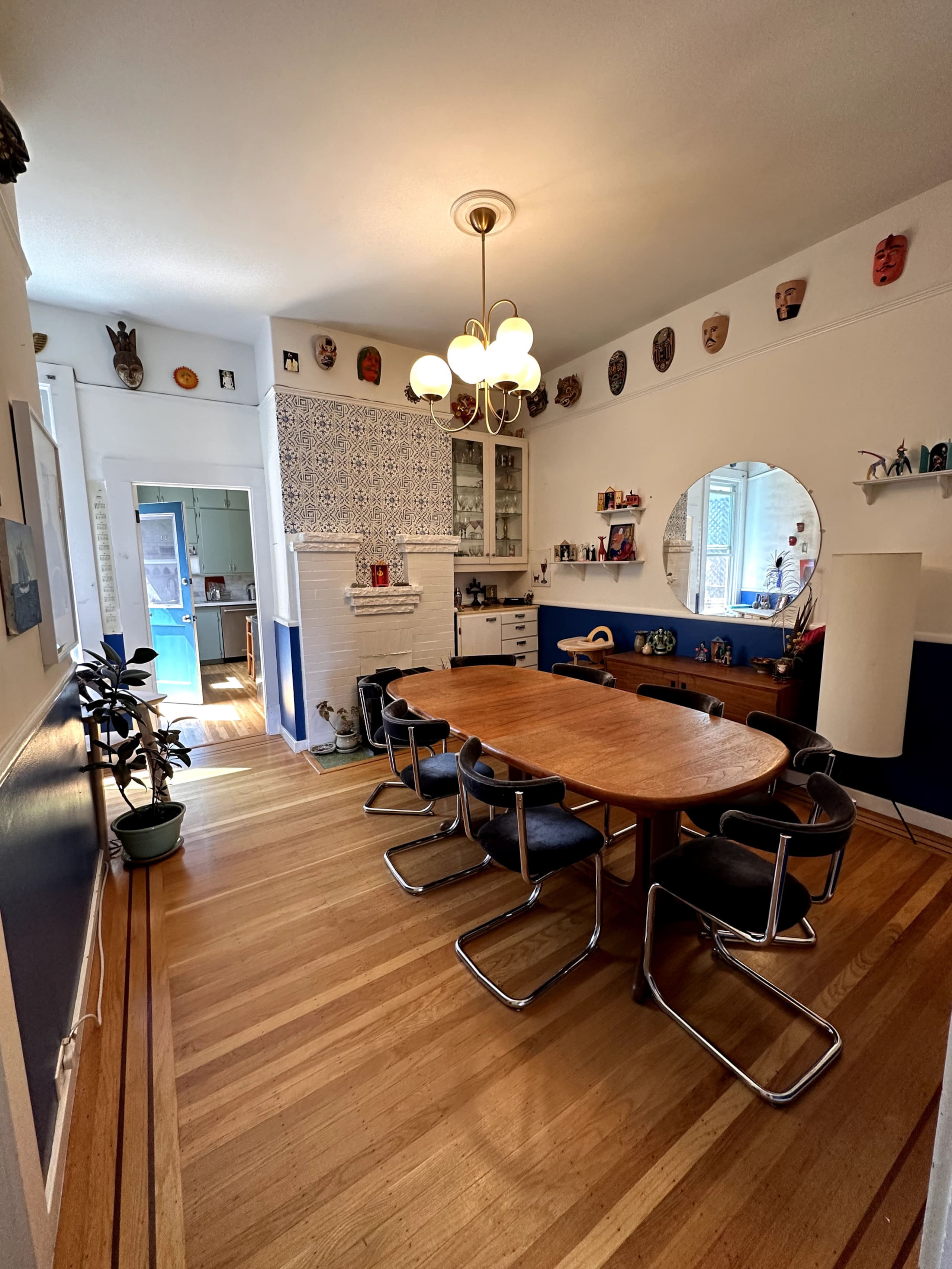 Home in San Francisco · ★4.86 · 3 bedrooms · 5 beds · 1.5 baths - Image 7