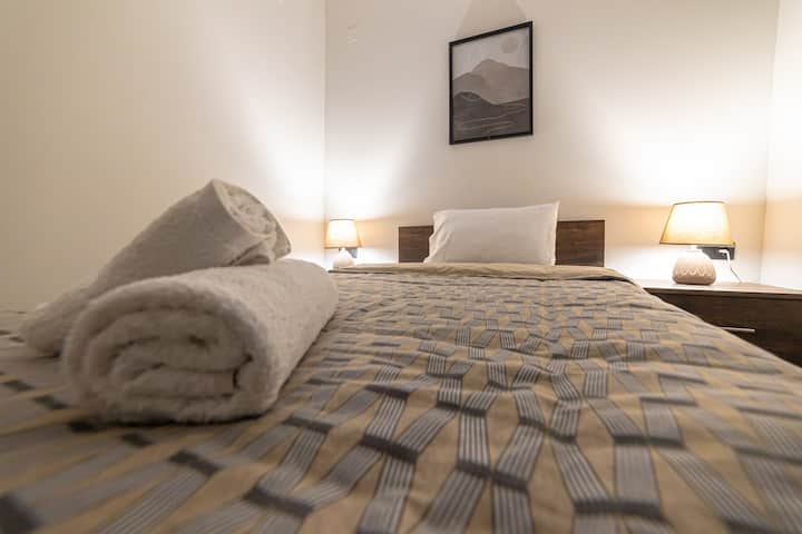 საძინებელი 1