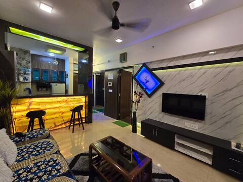 Aasmana stay AdvanceJacuzzi on 18th Floor mp