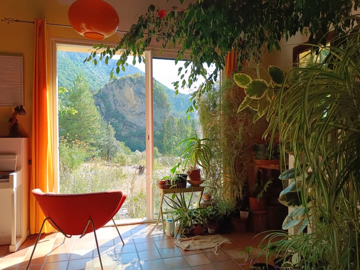 Chambre Privée Dans Une Maison D'artiste Campanule - Montbrun-les-Bains