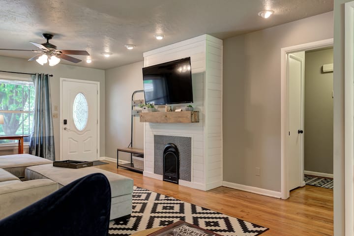 Bloomer Sooner Hideaway!- Walk To Campus - Norman, OK