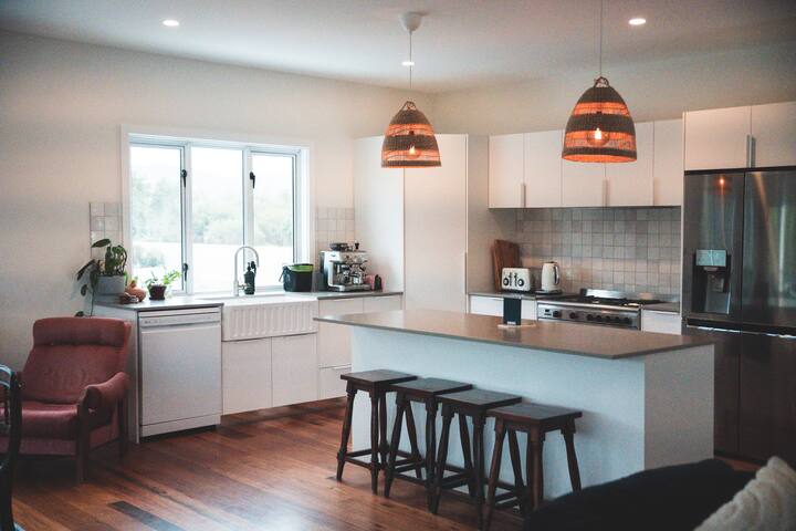 Beach House behind Trial Bay gallery image 5