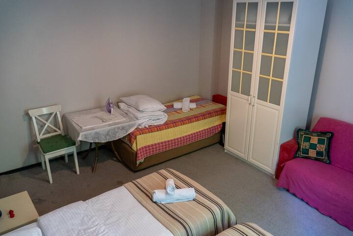 غرفة النوم 2