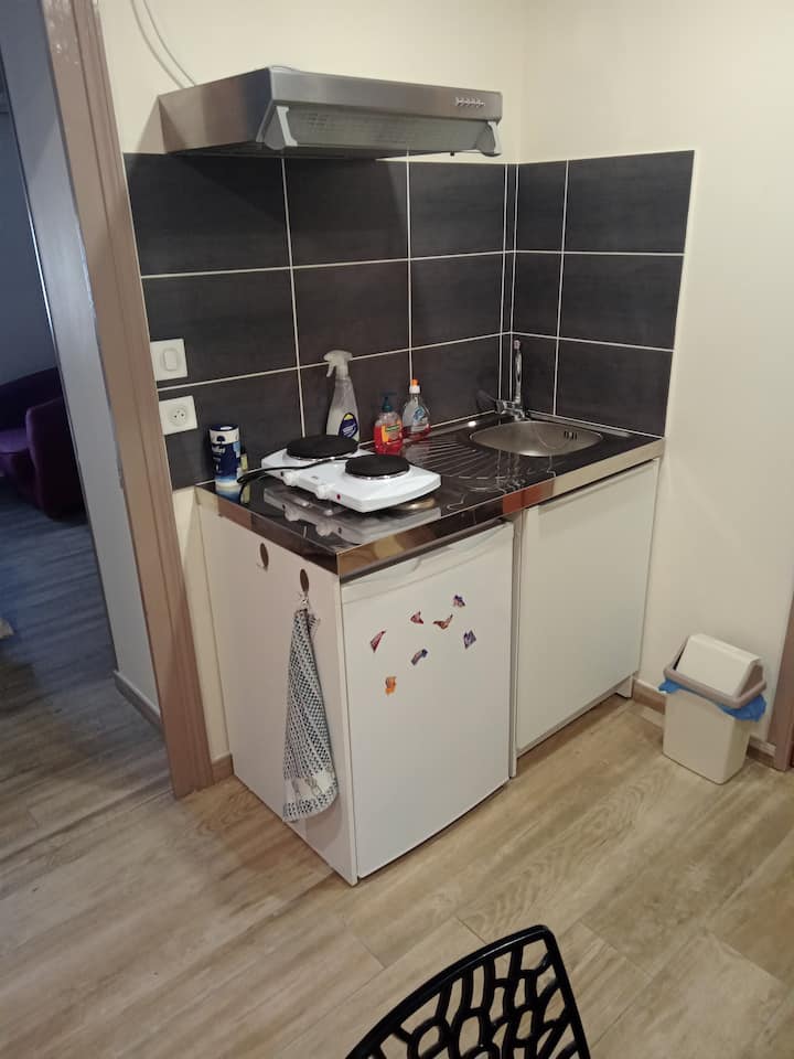 Studio Calme - 37 Rue De Chez L'ecuyer - Montceau-les-Mines
