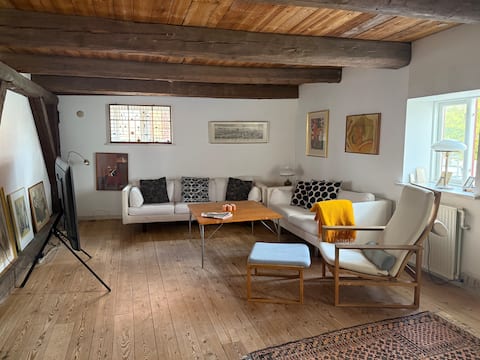 Toscana in Thy, charming townhouse with courtyard