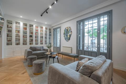 Spectacular apartment in Madrid on the "Golden Mile"