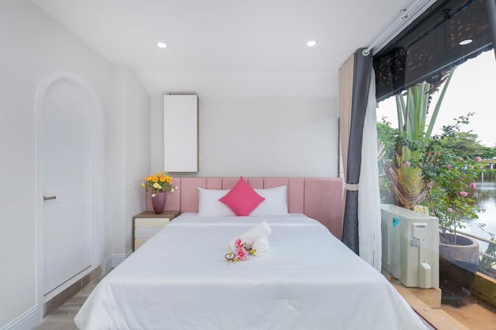 Спална соба 6