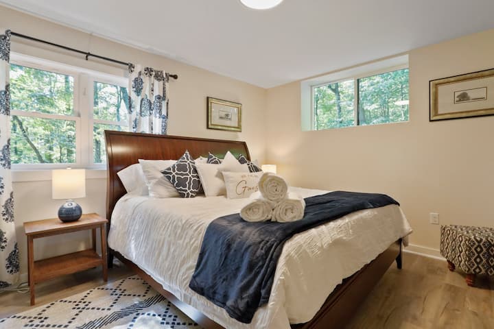 Se agregaron persianas a todas las ventanas