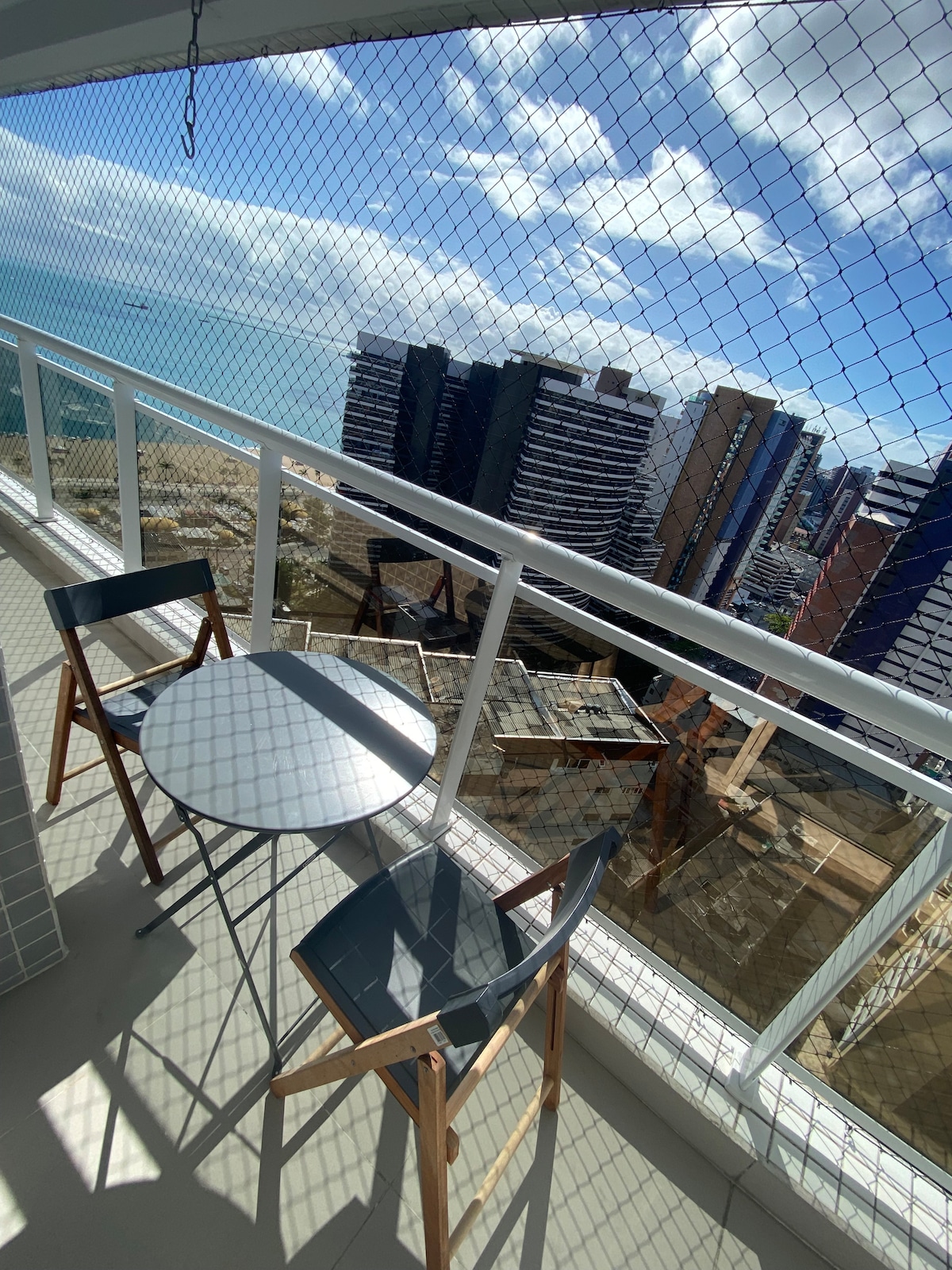 Foto do anúncio de Apartamento a 200m da beira mar! em Beira Mar, Fortaleza