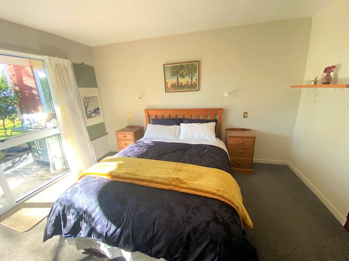 საძინებელი 2