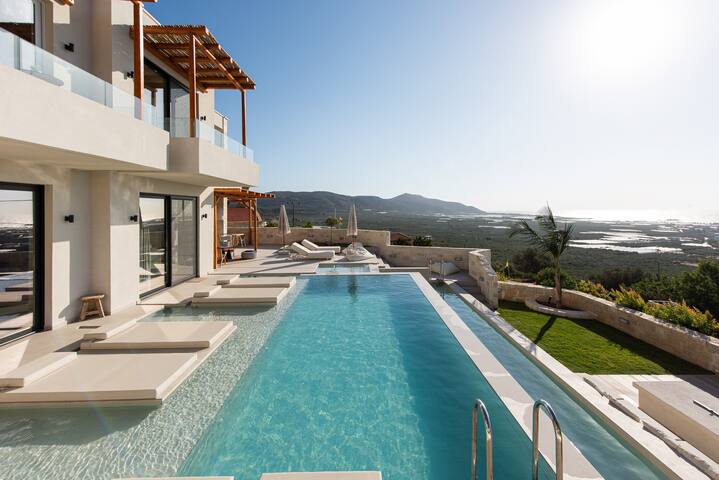 New Falasarna Luxury Villas I Free car & two pools gallery image 2