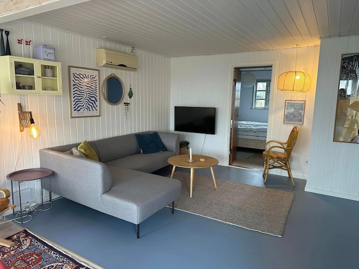 Cozy Summer House Close To The Water - Danska