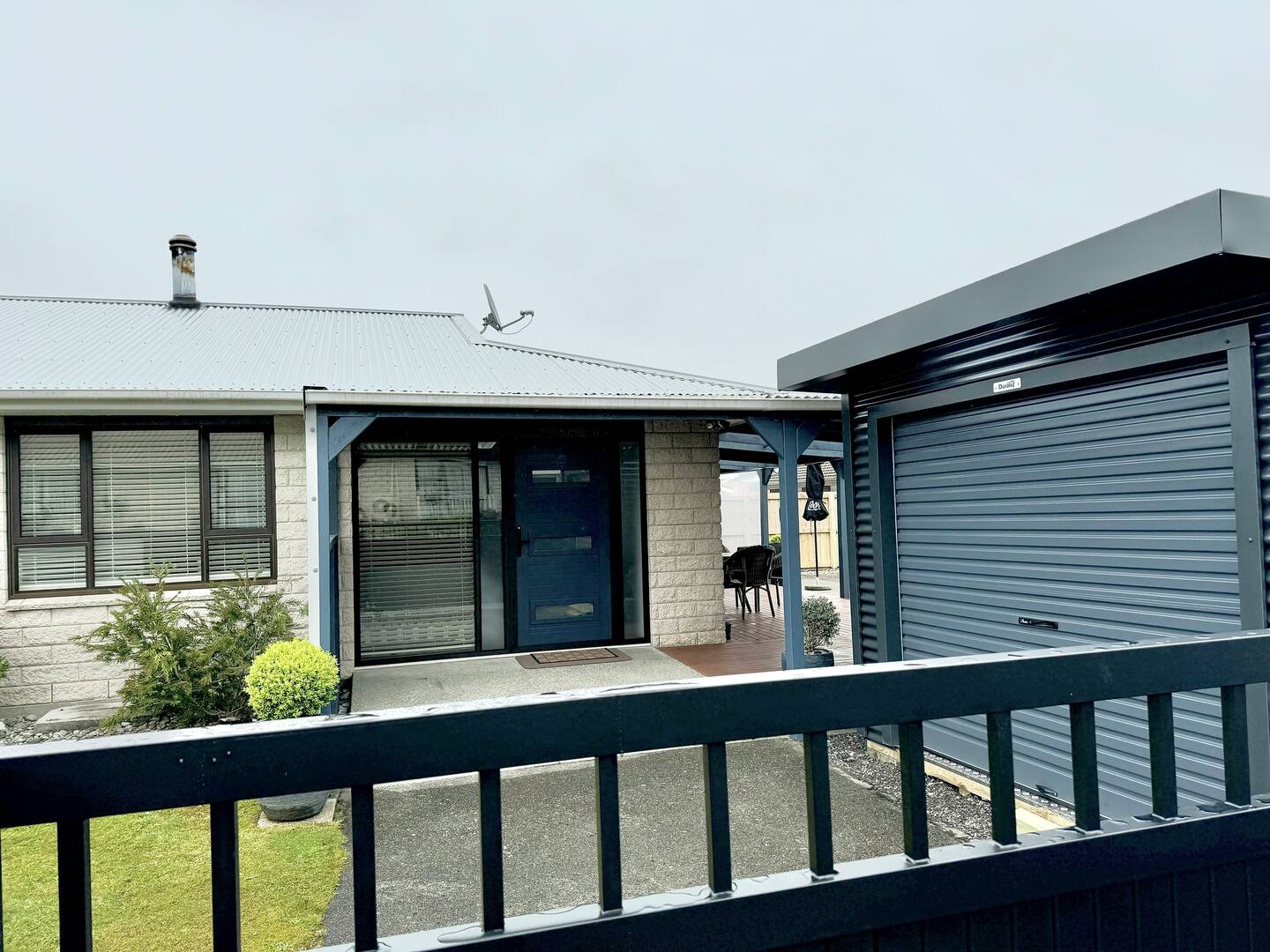 Joy On Jollie -
Your Home Away From Home 1