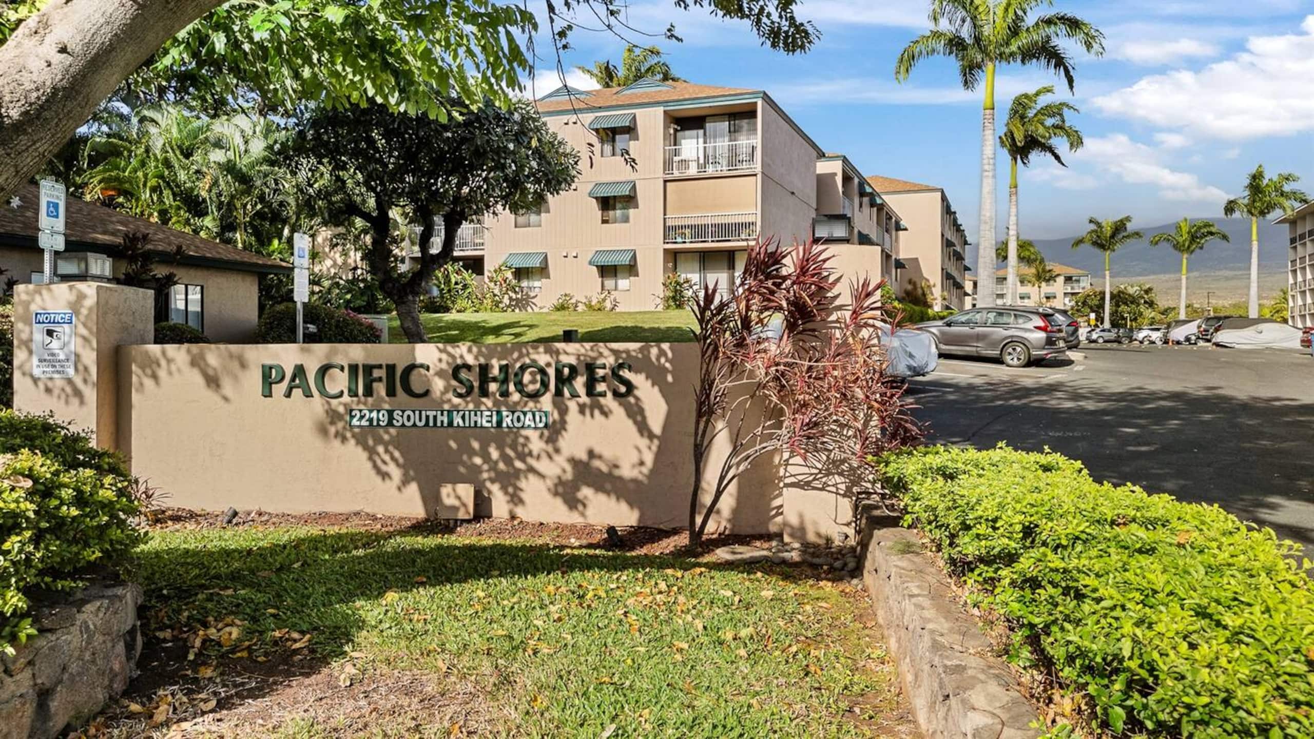Condo in Kihei · ★4.69 · 2 bedrooms · 2 beds · 2 private baths - Image 28