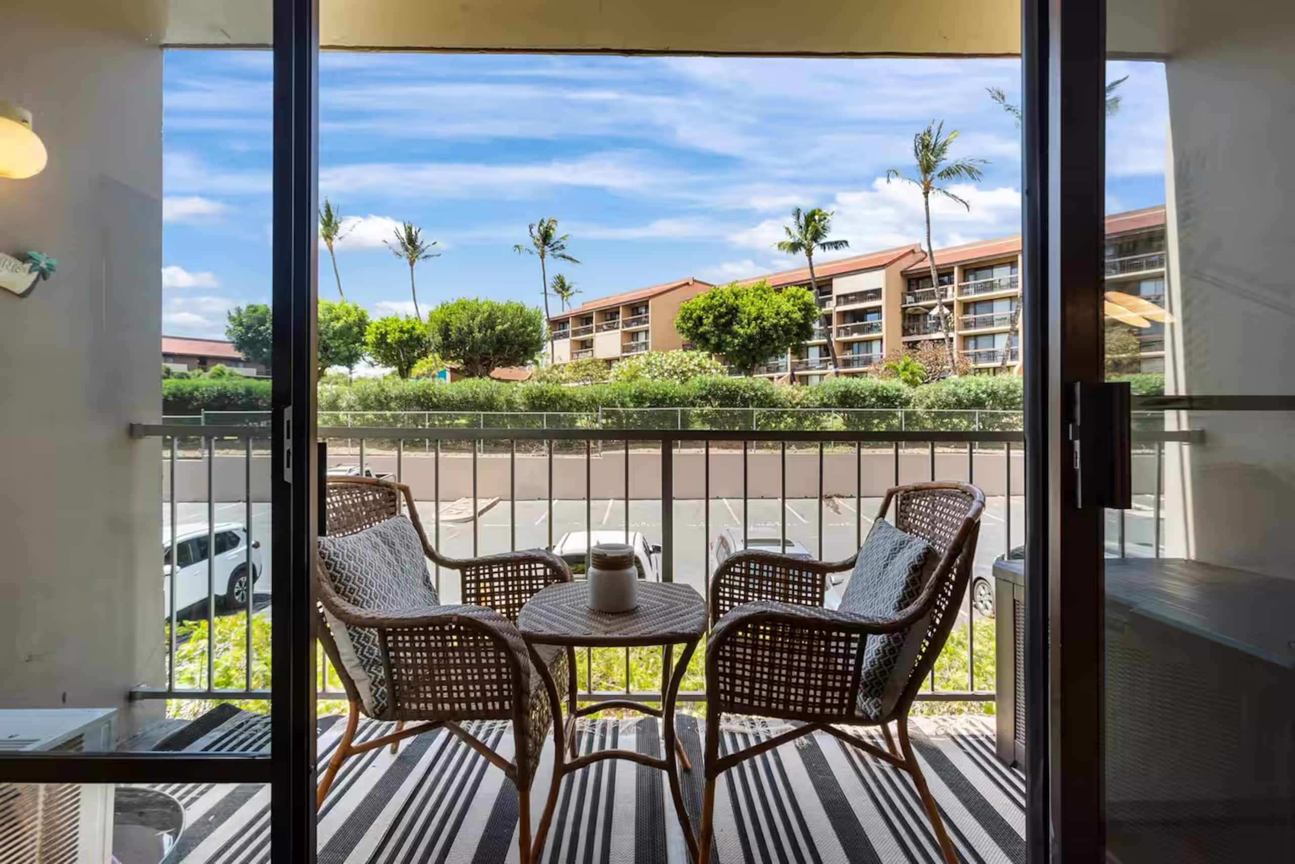 Condo in Kihei · ★4.69 · 2 bedrooms · 2 beds · 2 private baths - Image 27