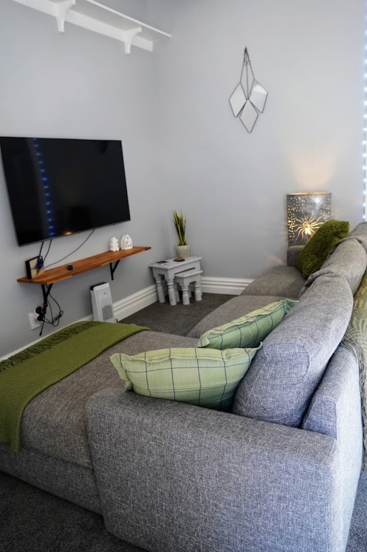 Beautiful 1-bed Apartment, Free Parking On Site. - Wellington