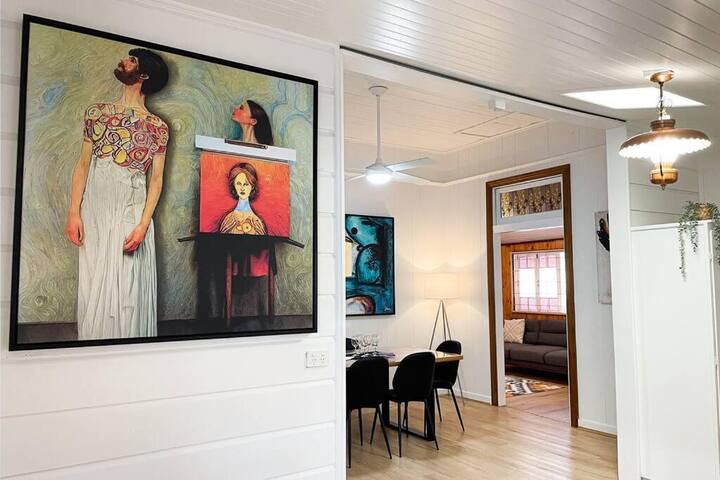 Heritage Queenslander-Near Southbank CBD,3 Parking gallery image 4