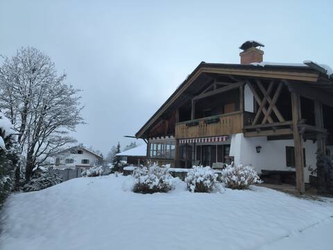 Holiday home with valley & mountain views