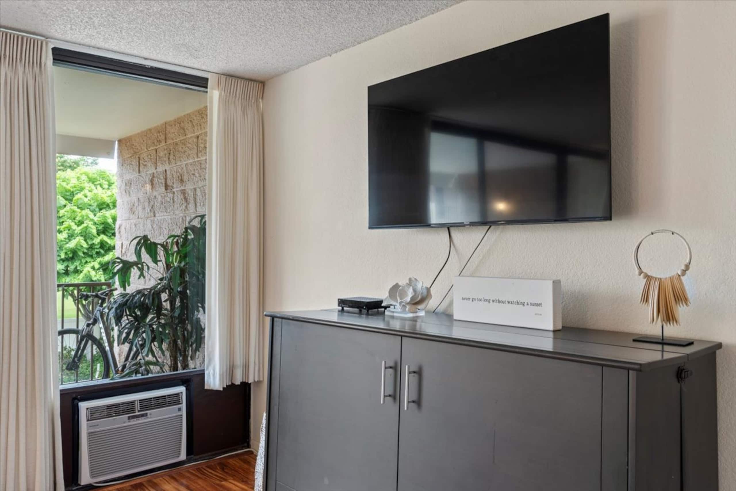 Condo in Kihei · ★4.9 · 1 bedroom · 2 beds · 1 bath - Image 8