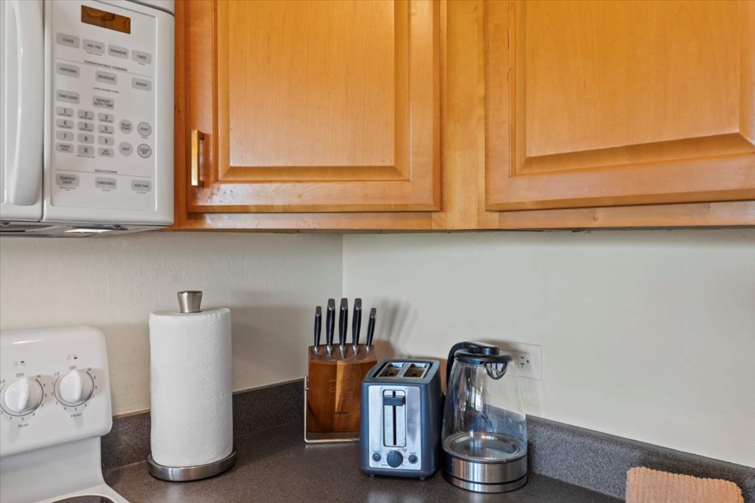 Condo in Kihei · ★4.9 · 1 bedroom · 2 beds · 1 bath - Image 13