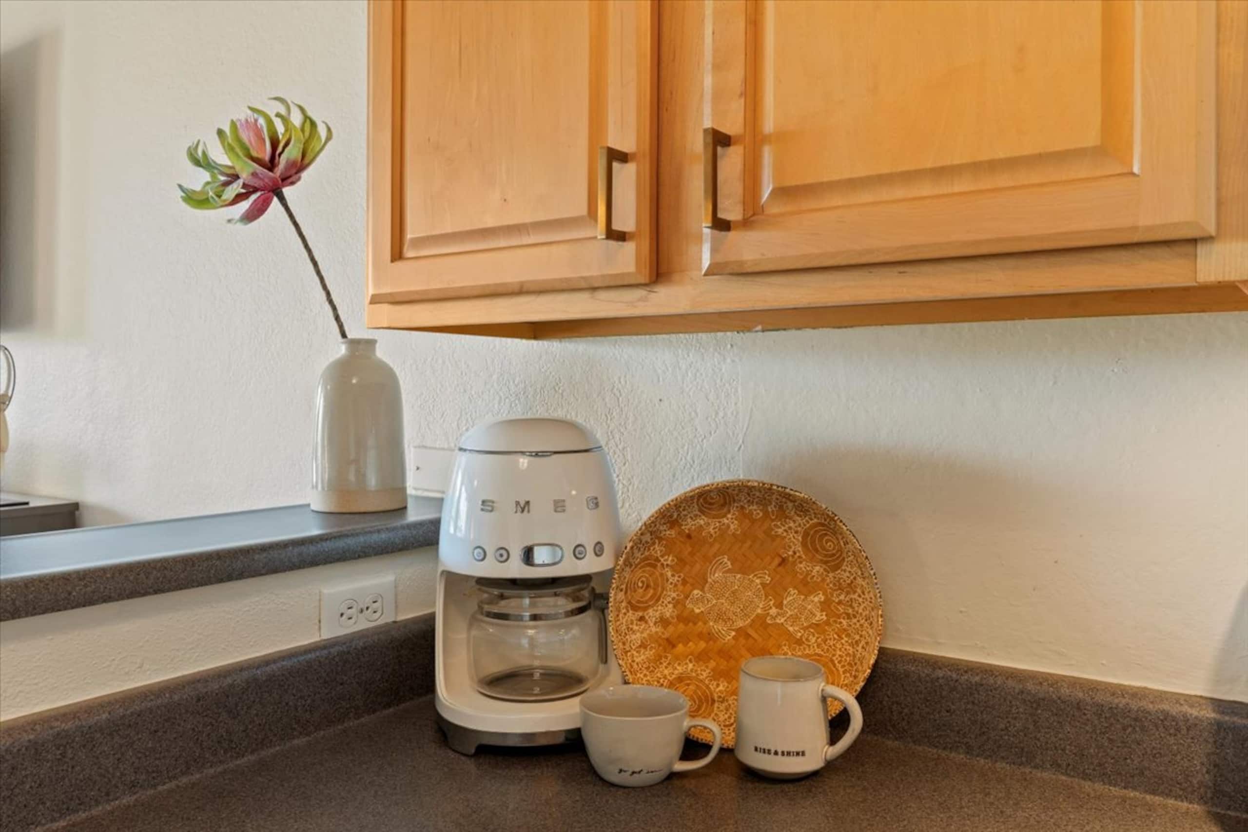 Condo in Kihei · ★4.9 · 1 bedroom · 2 beds · 1 bath - Image 12