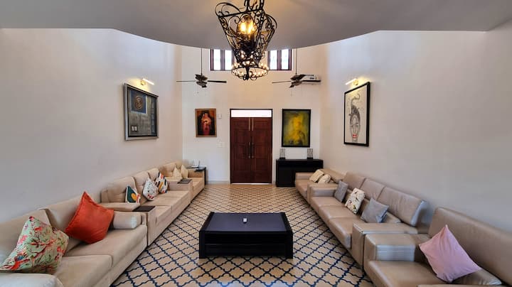 Living room 1 image 4